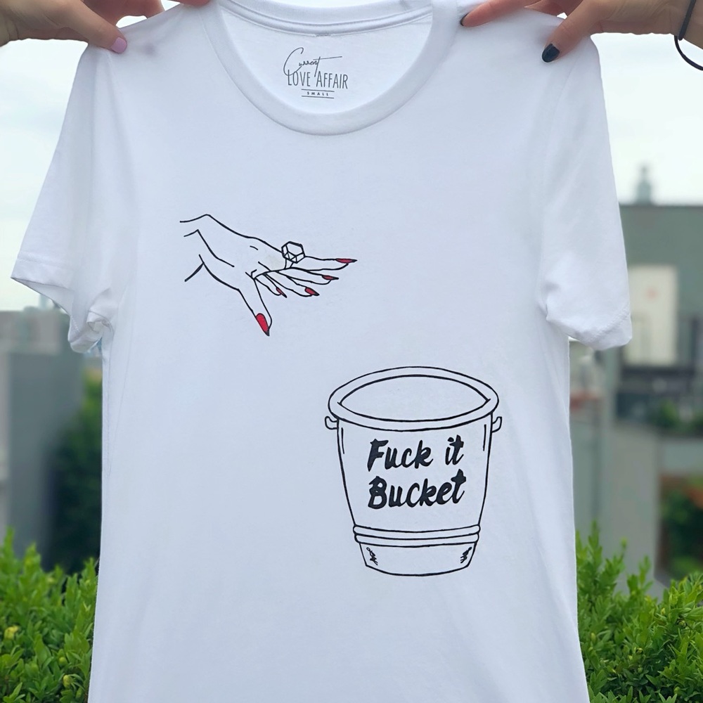 Chuck It Graphic Tee - Picture 1 of 5